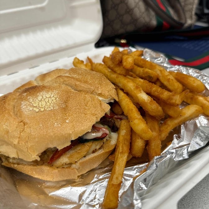 Molly's Kitchen by null