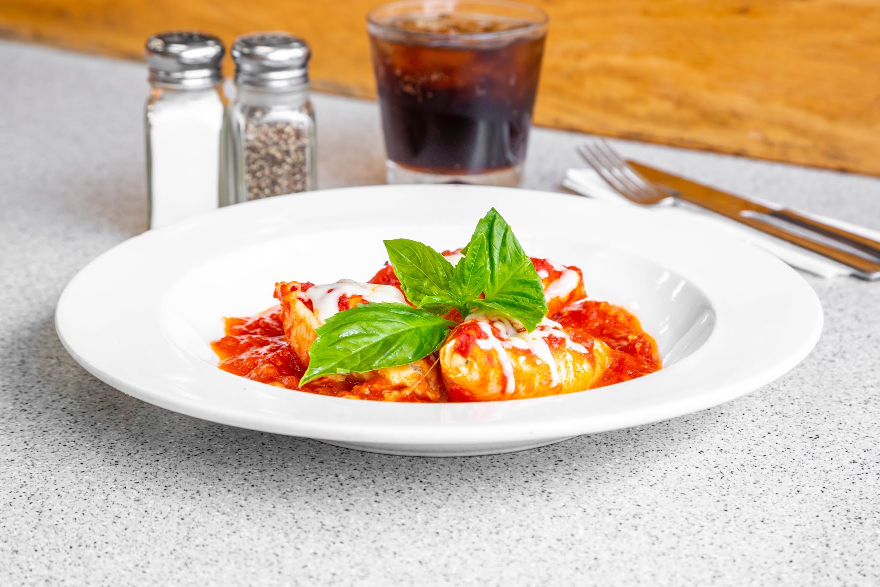 Pino's Pizza by null