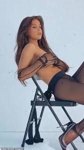 Hailee steinfeld see through trousers jpg x Hailee steinfeld sex