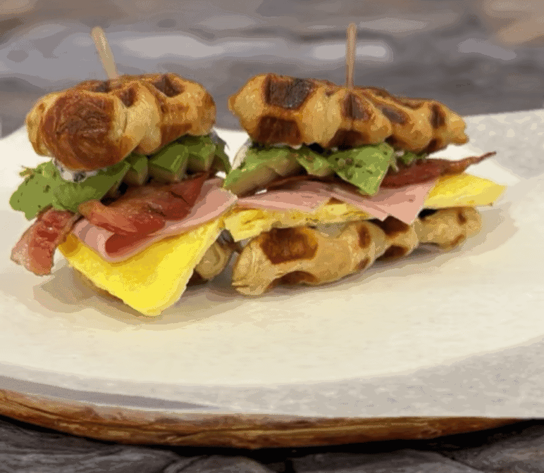 Cafe Yellow Goose by null