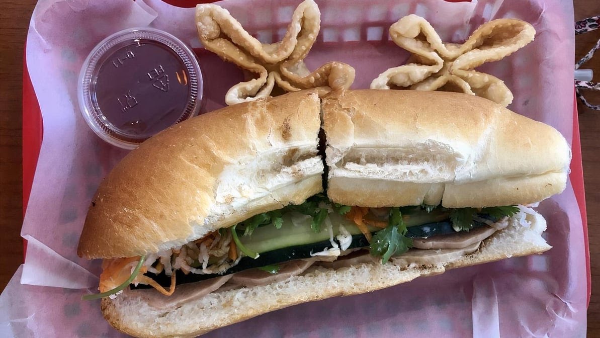 Banh Mi Station by null