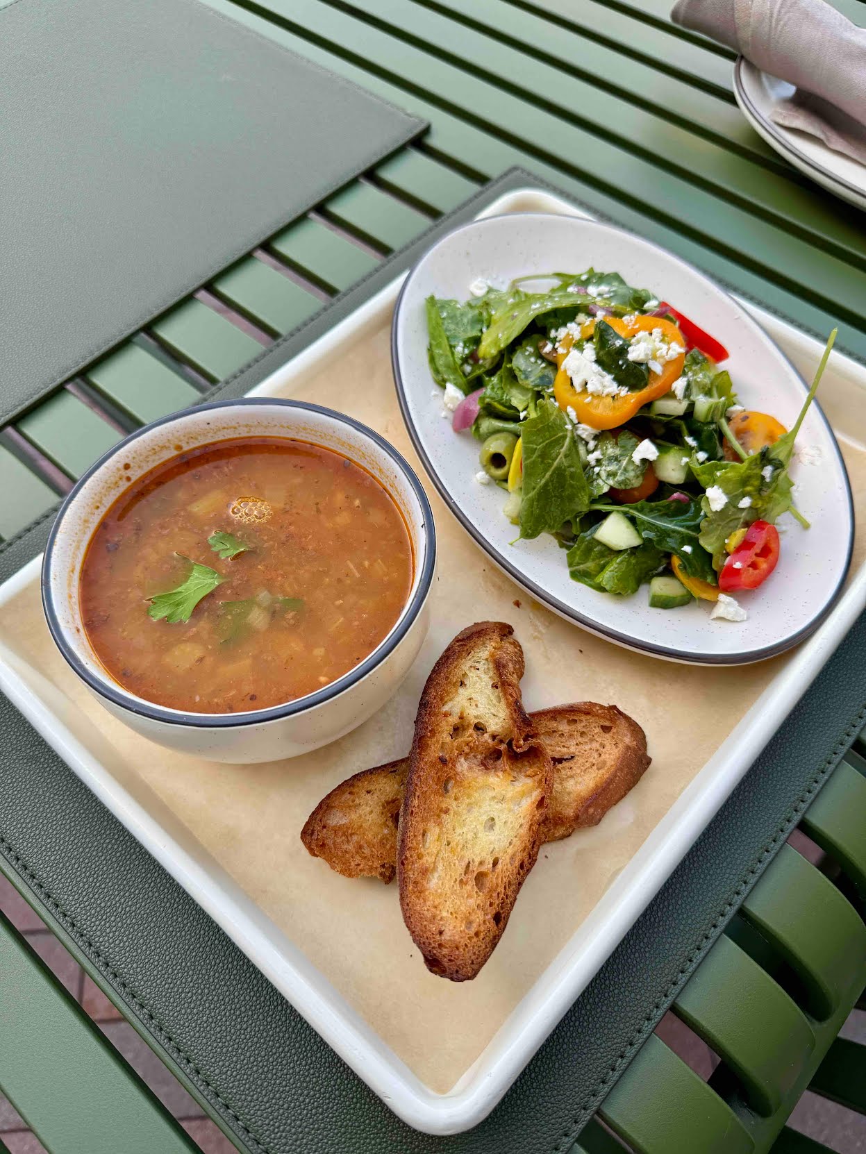 Sipeos Restaurant & Bar by null