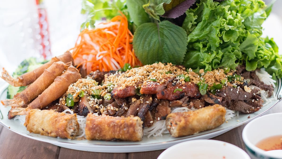 Pho Duy Denver by null