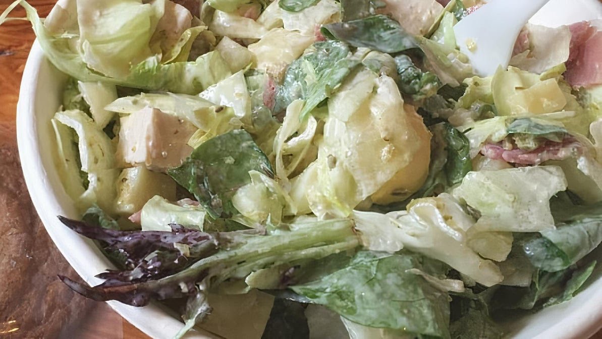 7 Greens Detroit Salad Co. by null