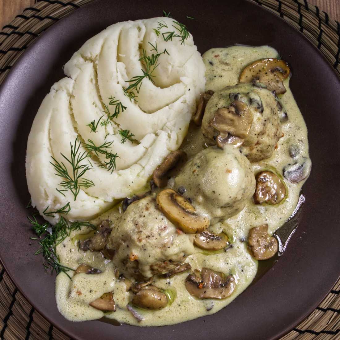 Restaurant Relax by null