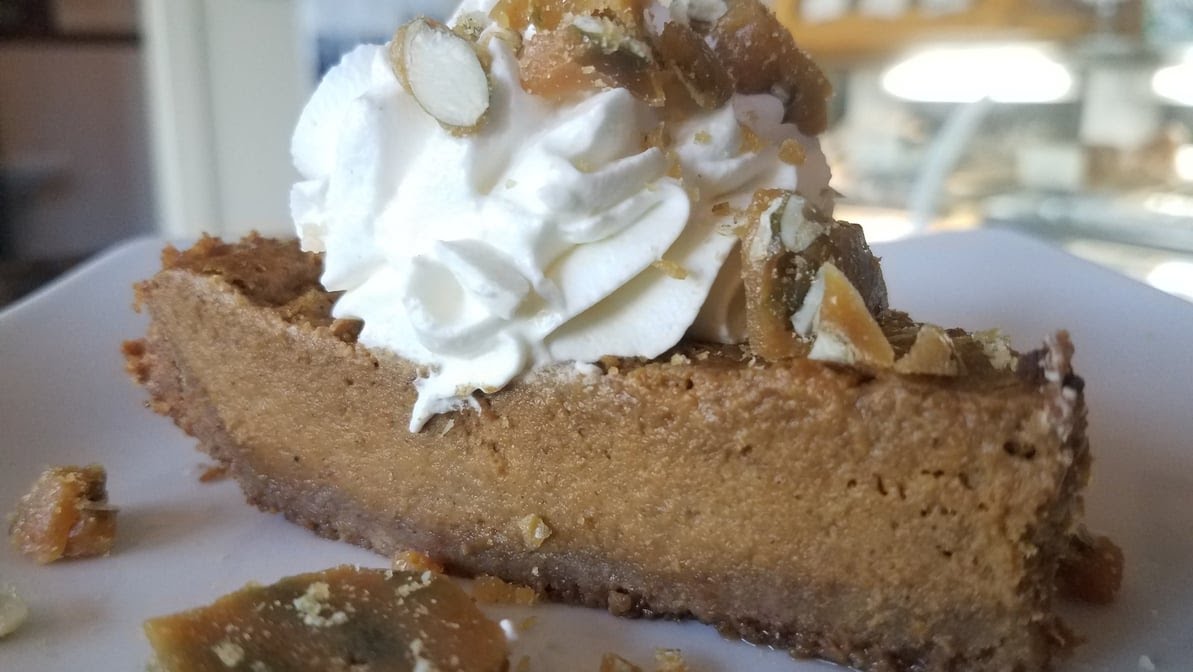 A la Mode Pies by null