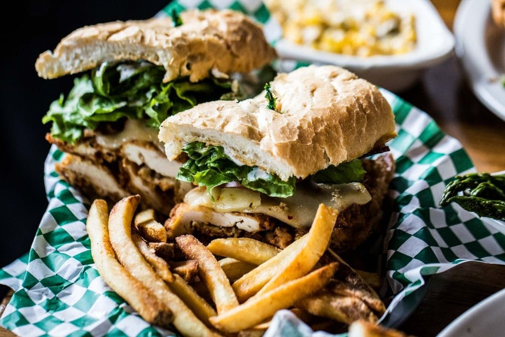 Mouton's Bistro & Bar by null