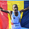 ZILVER! Marathonloper Bashir Abdi levert ons land de 10e medaille ...