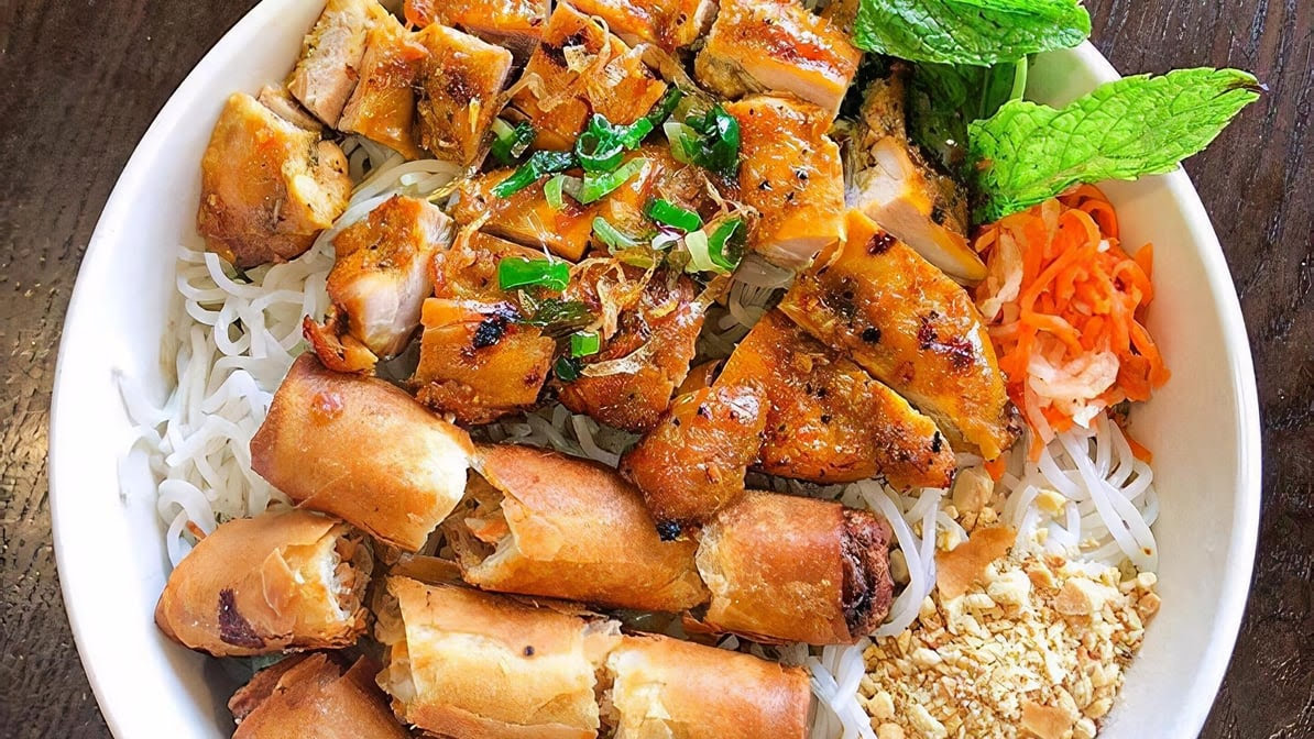 Phở Ca Dao & Grill by null