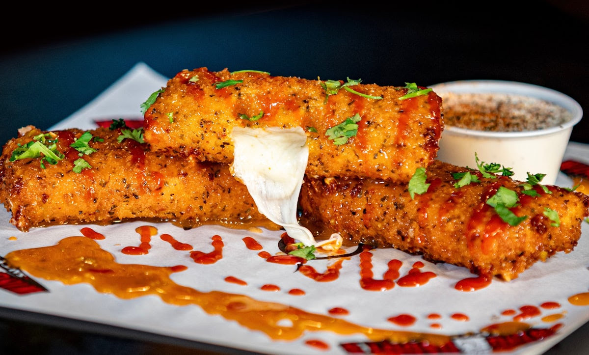 Wing Daddys Sauce House by null