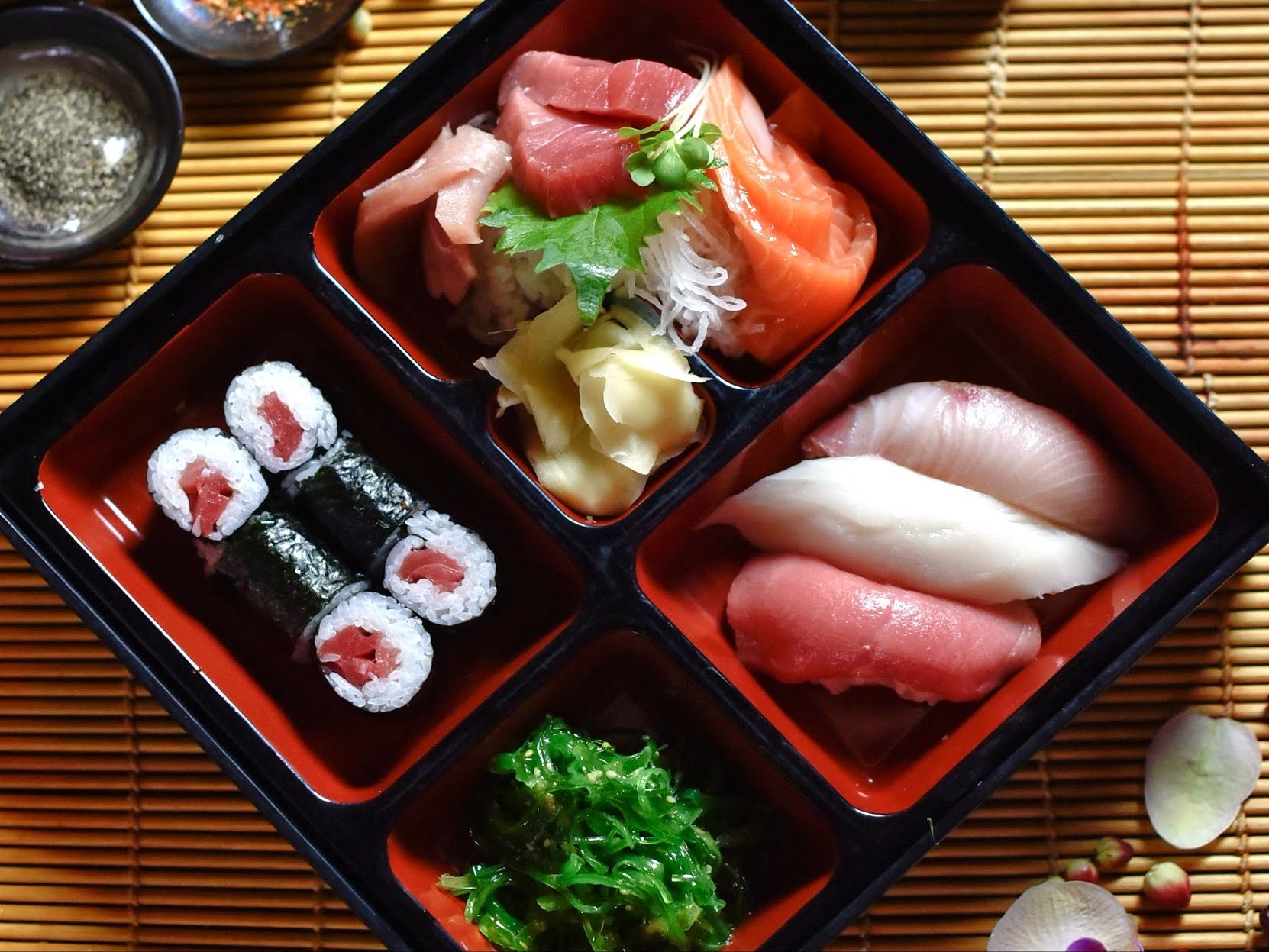 Wabi-Sabi Sushi Bar & Restaurant by null