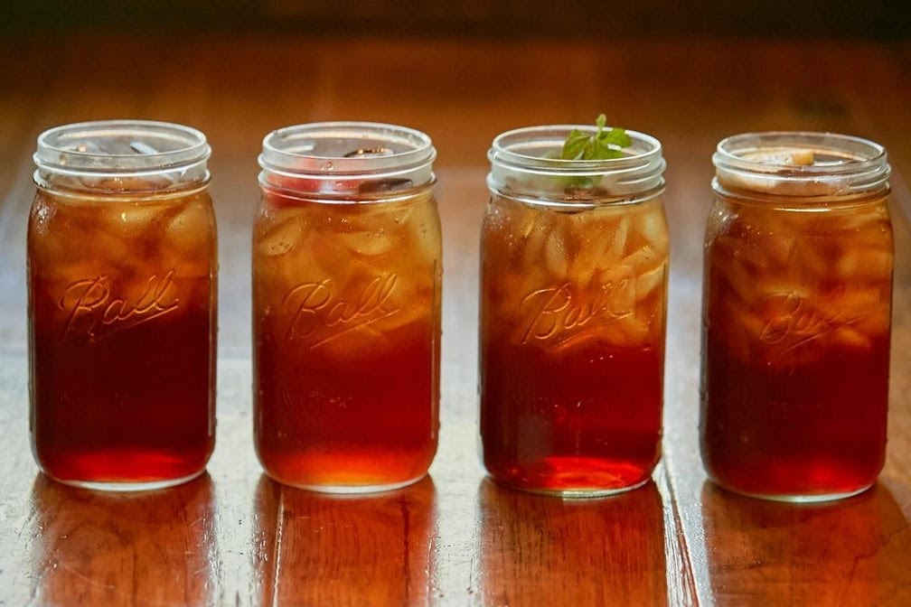 Lucille's Smokehouse Bar-B-Que by null