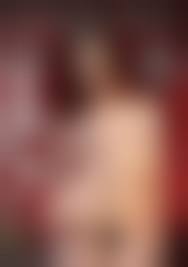 hairy muff|Retro mature presents her hairy muff