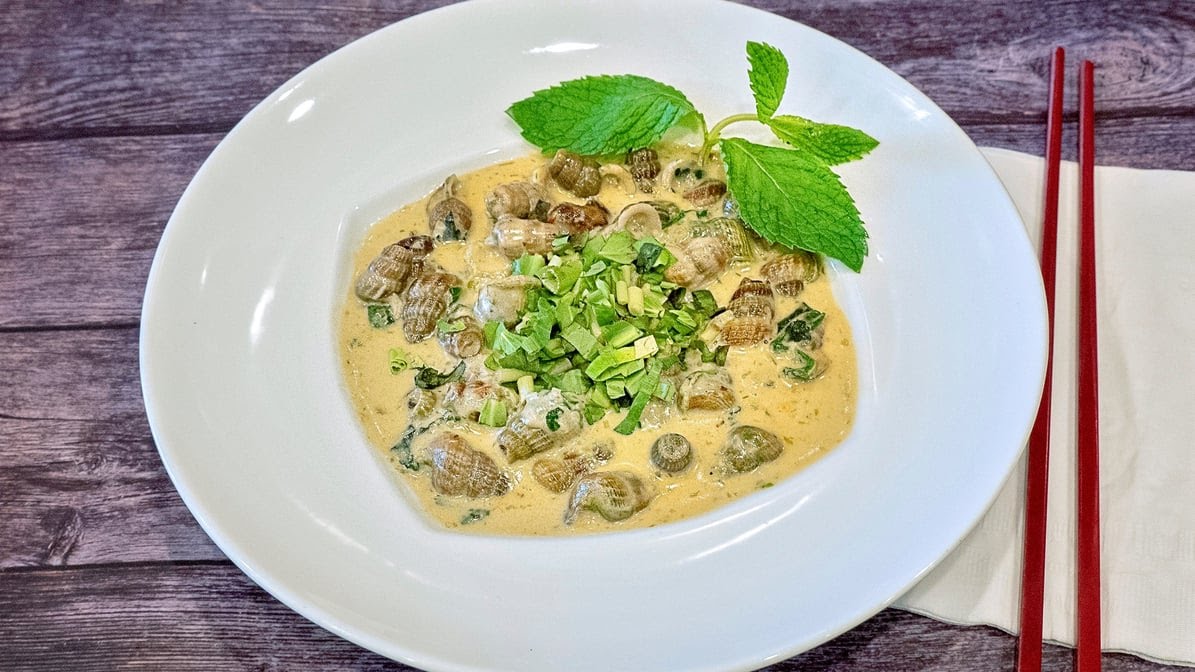 Sáu Can Tho Vietnamese Kitchen by null