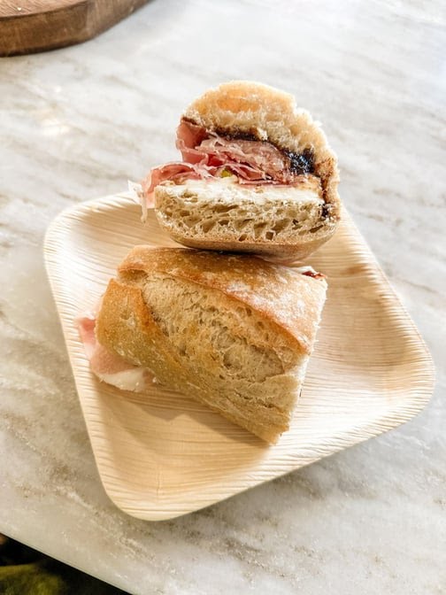 Neighbors & Friends Cafe by null