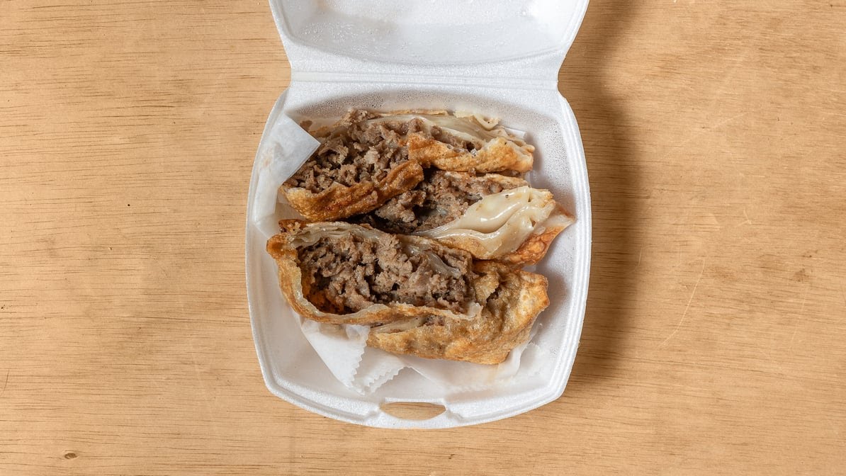 SHIZZ'S STEAKS AND HOAGIES by null