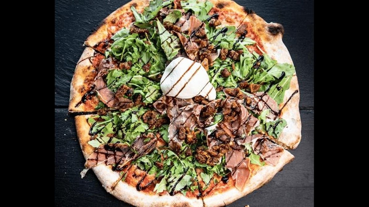 La Pizza 1789 by null