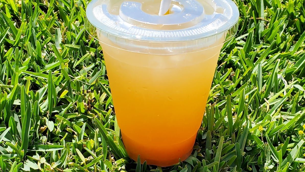 The Loco Lemon - Gourmet Lemonade Stand by null
