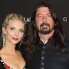 Foo Fighters-zanger Dave Grohl vader geworden van kind buiten ...