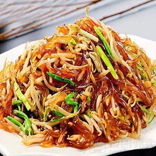 Yunnan Restaurant 云南过桥园 by null