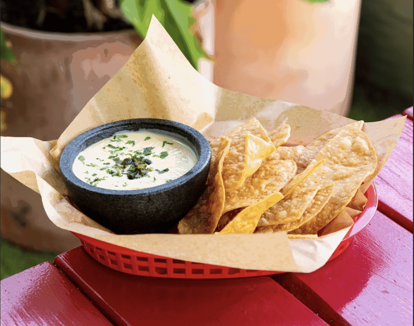 Lou’s Eastside by null