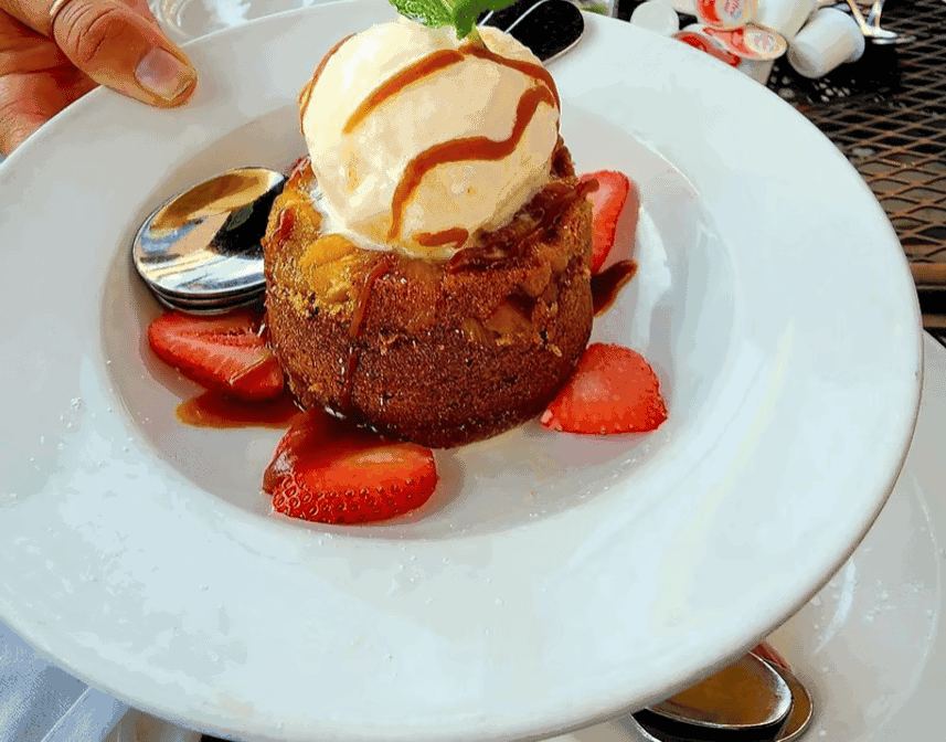 5 Rabanitos Restaurante & Taqueria by null