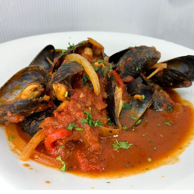 Elizabeth's Bar & Restaurant by null