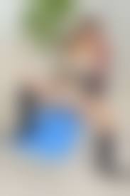 lovepop.net  M字|葉山美空のアダルト単品コンテンツ「葉山美空 ガバーっと足を開いたM字開脚で股間揉み、バナナ・手でモゾモゾ！私服」 | ラブポップR18