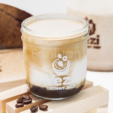 Yezi Coconut Dessert by null