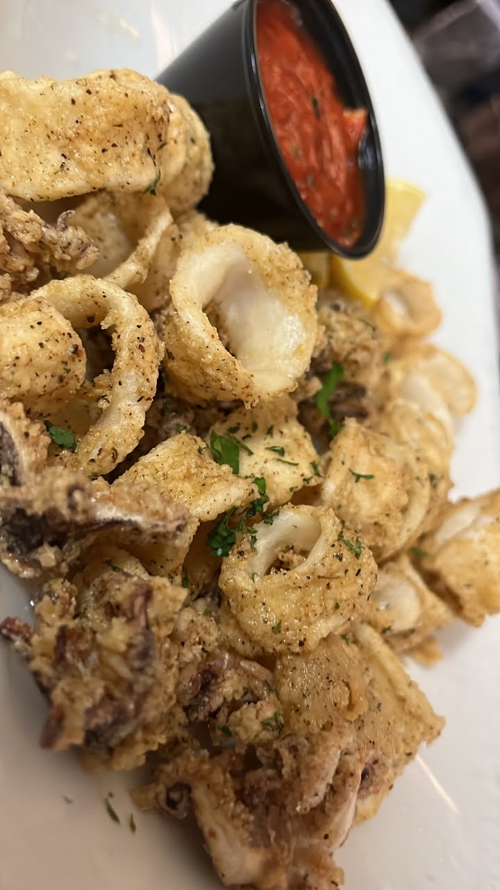 Amico's New York Pizza by null