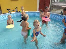 rajce  [[[[deti idnes rajce bath 556rajce [[[[deti idnes rajce bath 30|Srpen 2011 - Dovča s Breber´s family – vojtulka – album na Rajčeti