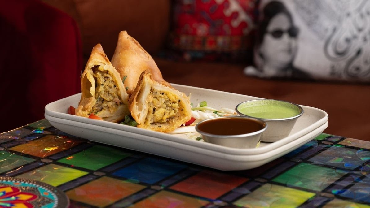 Paradise Café by null