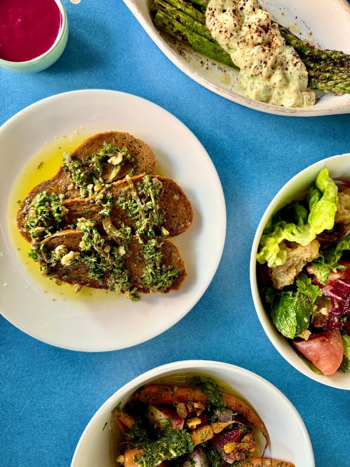 Somebody People by null