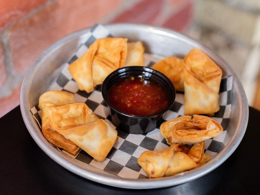 7 West TapHouse by null