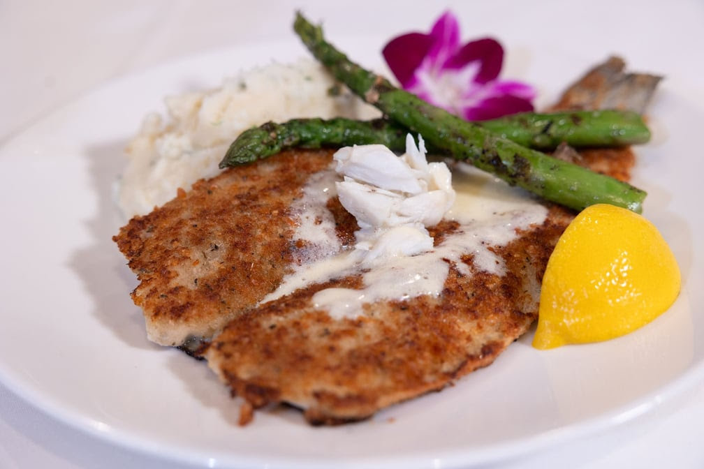 Ouisie's Table by null