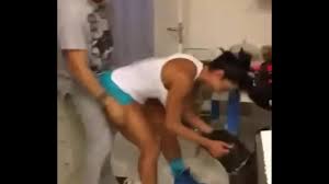 Mulher rebolando no pau em sexo quente pornolandia jpg x Rebolando no pau