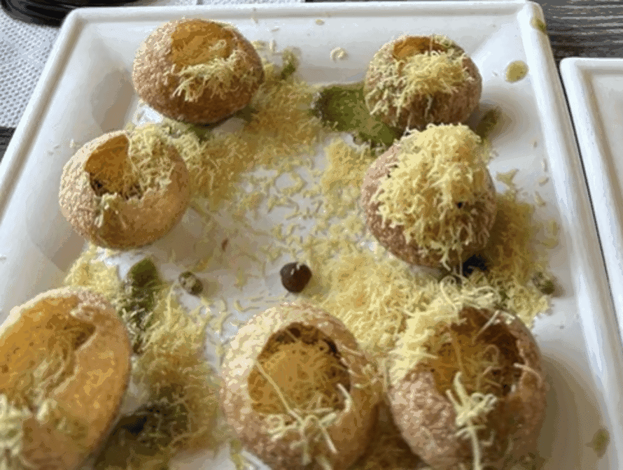 Surati Farsan by null