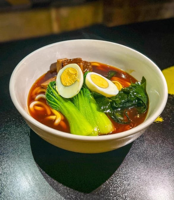 Lucky Chan's Laundry & Noodle Bar by null