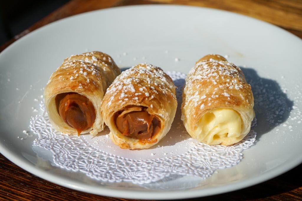 Buena Onda Empanadas | Restaurant • Catering • Events by null