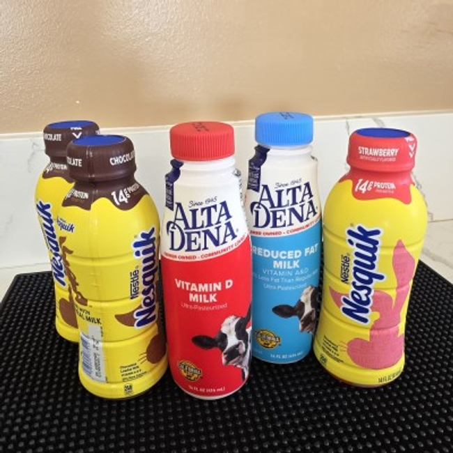 Royal Donuts by null