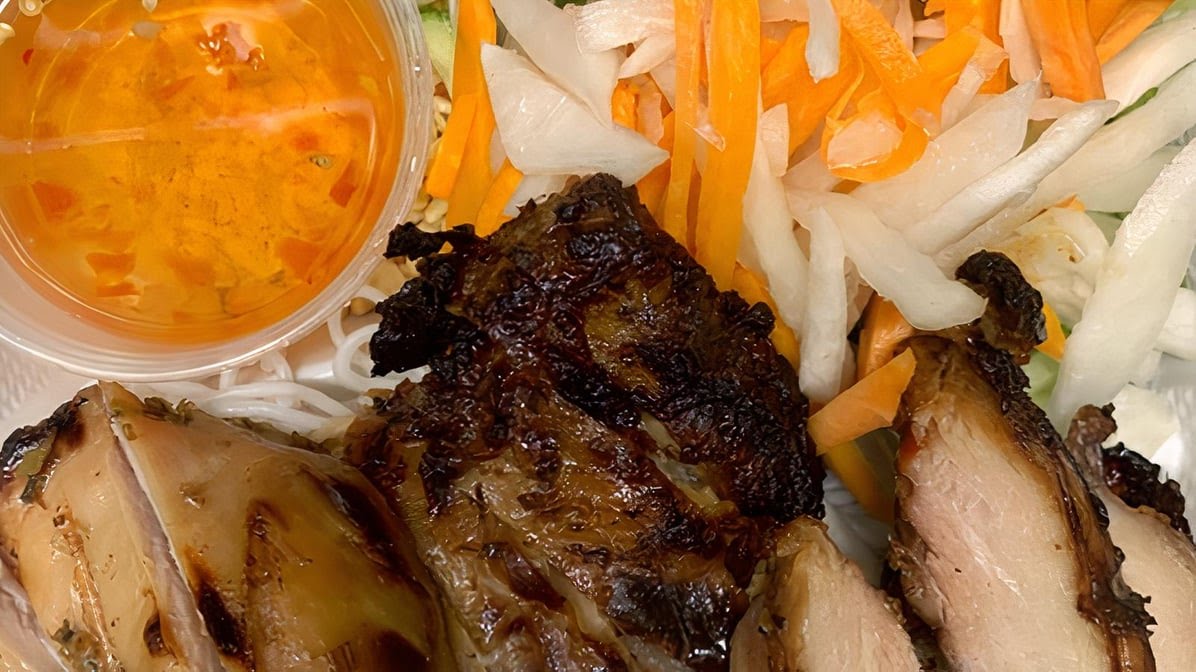 Lien Son Restaurant by null