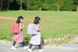 盗撮 登下校小学生|登下校中の小学生の女の子】の画像素材(11545803) | 写真素材ならイメージナビ