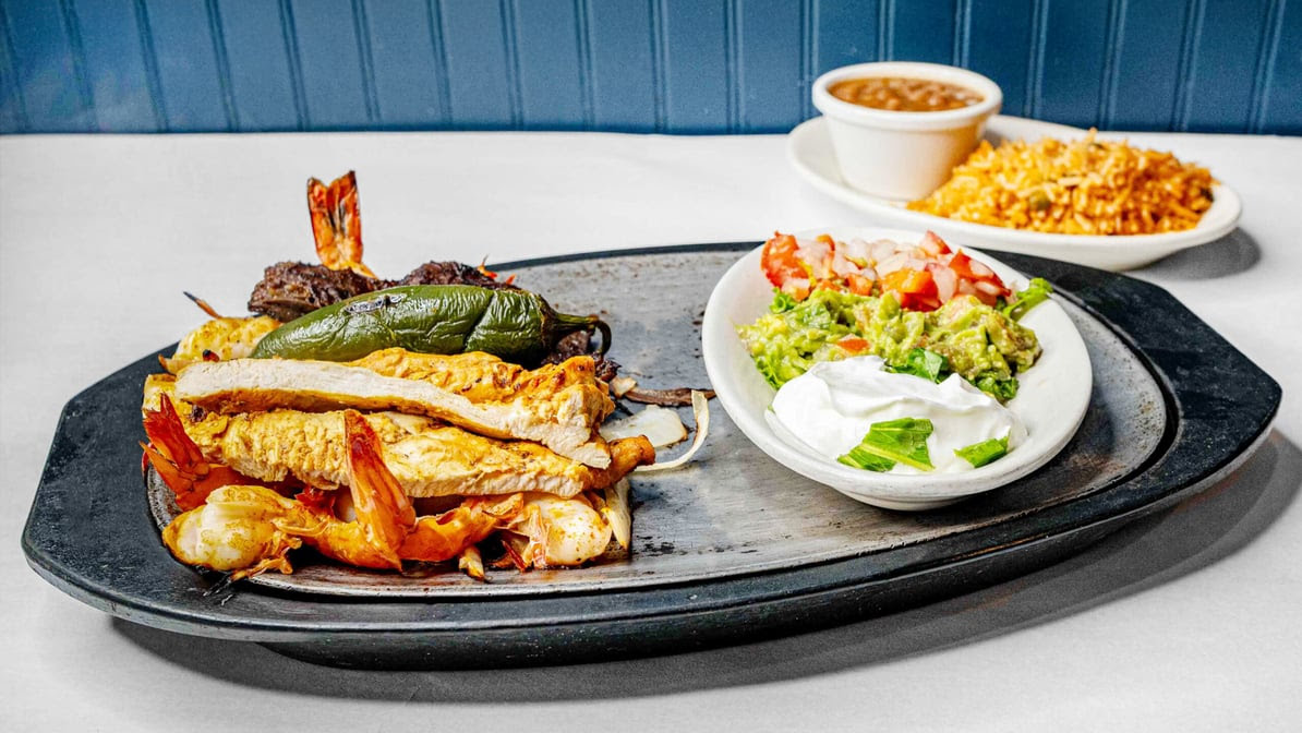 Samantha's Restaurant by null