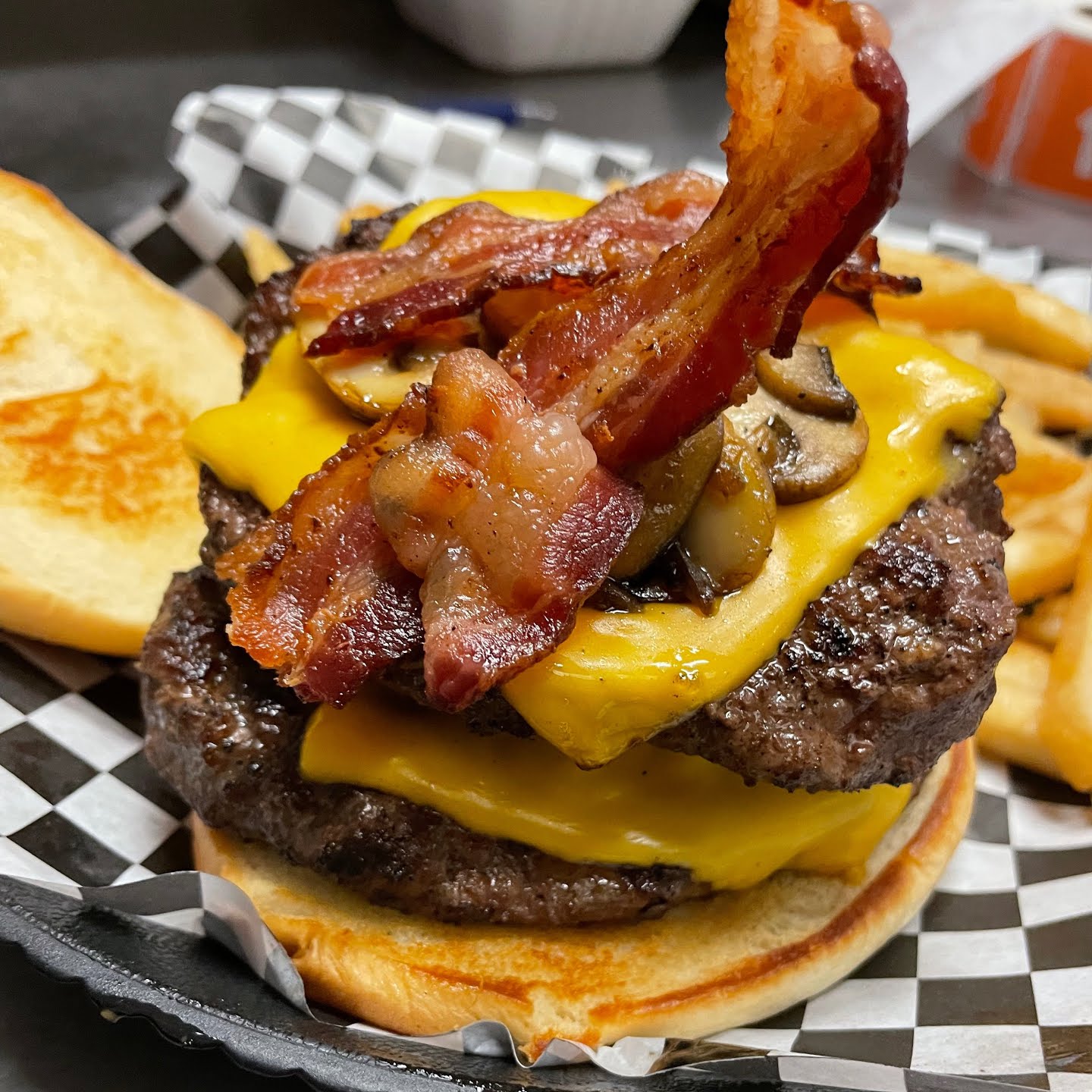 Sliders Burger by null