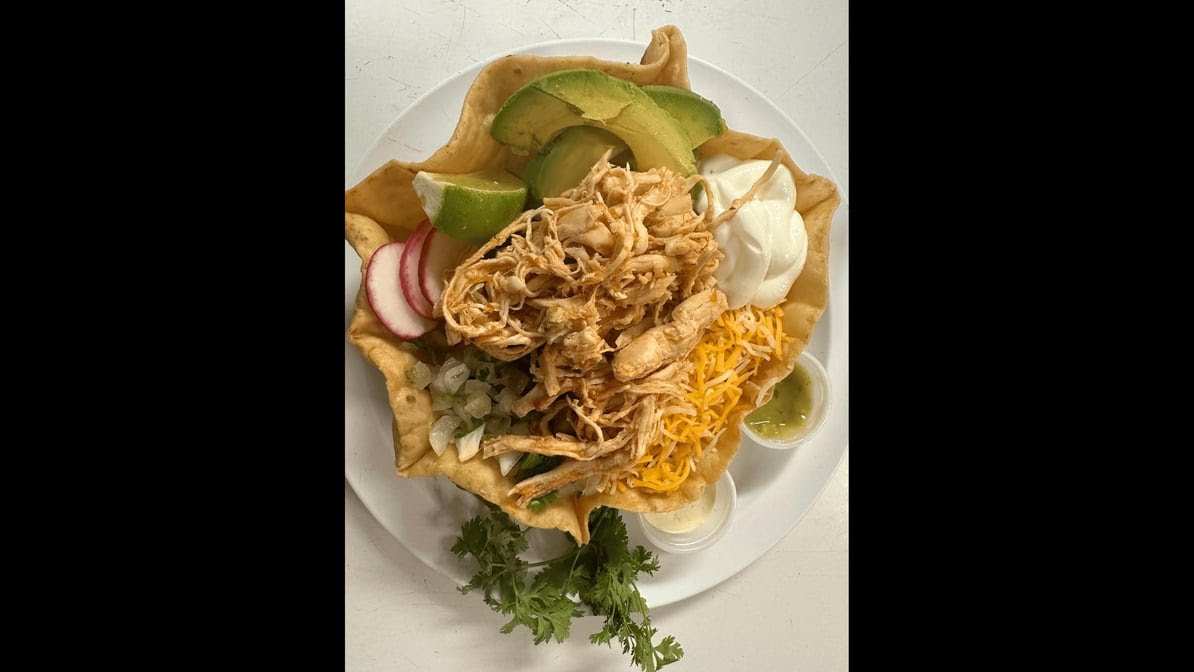 DC Taco & Wings by null