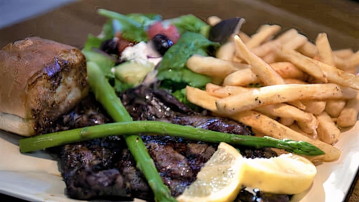 Gus's Drive-In by null