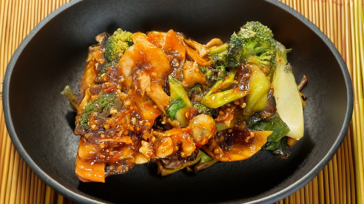 Chef Ming's Kitchen by null