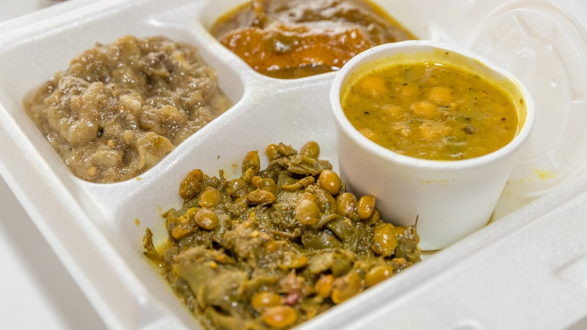 Leela's Roti & Doubles Inc by null