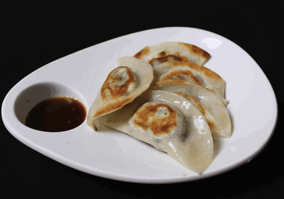 Sun Shui Asian Kitchen & Sushi by null