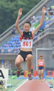 中学女子陸上|全中陸上】男子110mHで岩本咲真が13秒51、女子100mHで香取奈摘が13秒42とハードルで中学新２連発！ | BBMスポーツ |  ベースボール・マガジン社